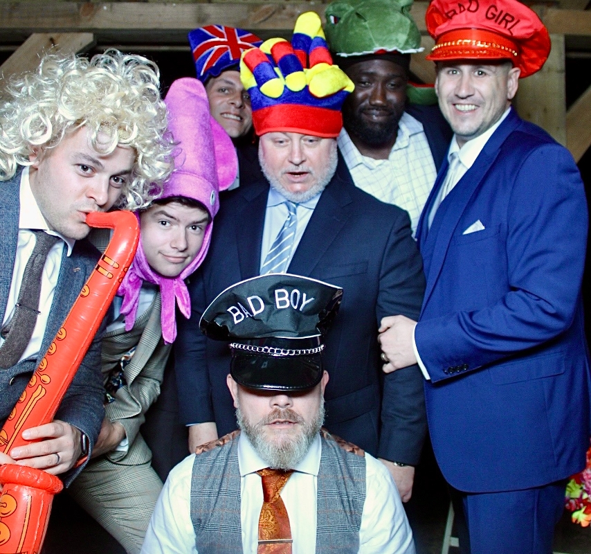 Image 2 from G.O.S Magic Mirror Photobooth