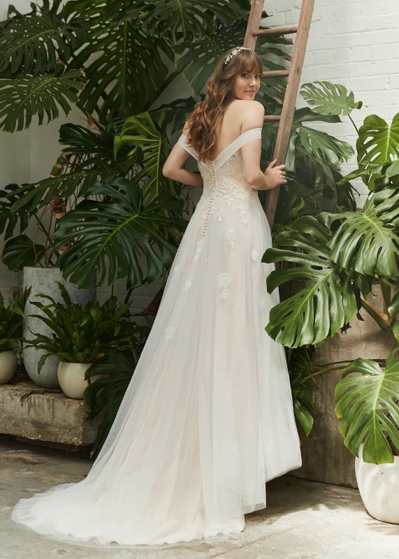 Gallery image 2: victoria-ann-bridal