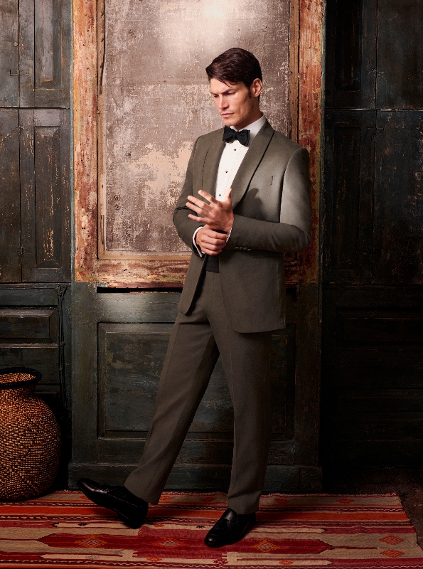 Gallery image 2: gieves-and-hawkes