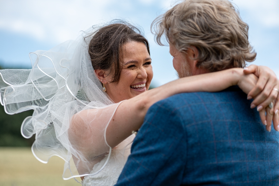 Gallery image 14: chins-images