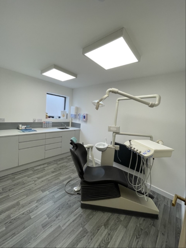 Gallery image 1: hampshire-dental-care