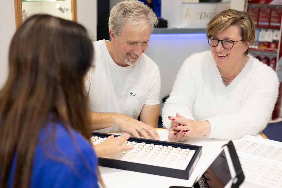 Gallery image 8: forum-jewellers