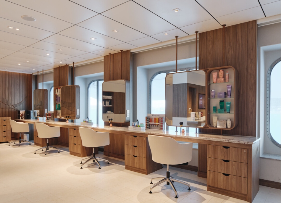 Gallery image 2: pando-cruises