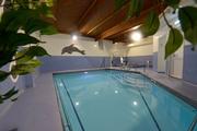Thumbnail image 4 from The Royal Maritime Hotel & Club