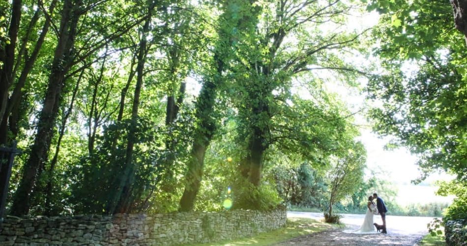 Image 3: Kingston Country Courtyard