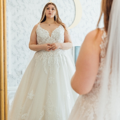 Image 1: Chamelon Bride and Mother of the Bride