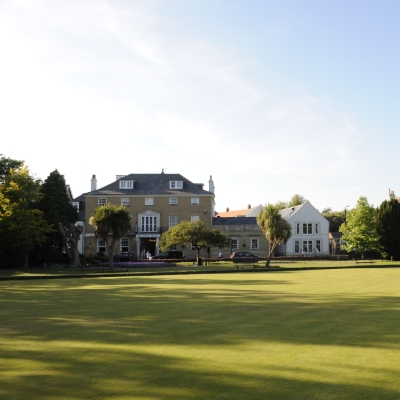 Manor house, Stately homes: The Kings Arms, Christchurch, Dorset