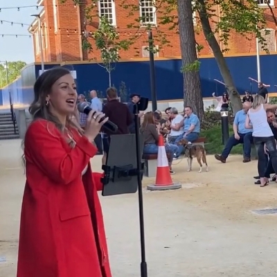 Professional singer Alice Manville is going to be performing on Saturday 24th July