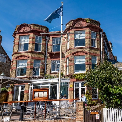 Wedding News: Exchange vows at The Seaview Hotel