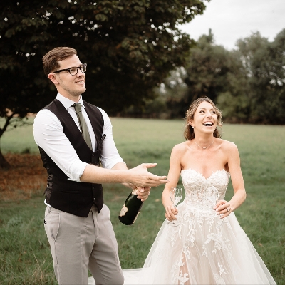 Wedding News: Celebrate your big day with award-winning English wine from Hattingley