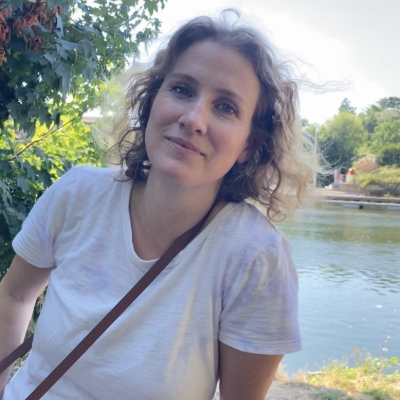 How to find the perfect fragrance for your wedding day