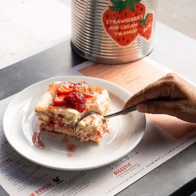Wedding News: Franco Manca serves up Strawberries & Cream Tiramisu for Wimbledon