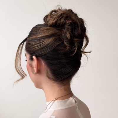 Beauty News: Autumn/Winter Bridal Hair Trends: Expert Wedding Hair Tips for Brides and Grooms