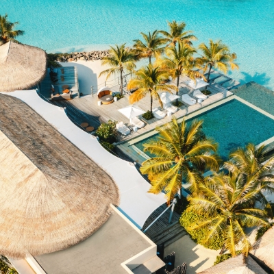 Honeymoon News: InterContinental Maldives Maamunagau Resort - A Perfect Honeymoon Destination for Families