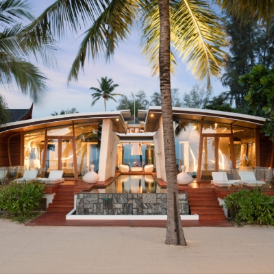 Honeymoon News: Iniala Beach House Celebrates Two MICHELIN Keys for 2026