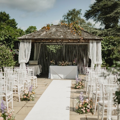 Wedding News: Careys Manor launches Marry Me Now wedding package
