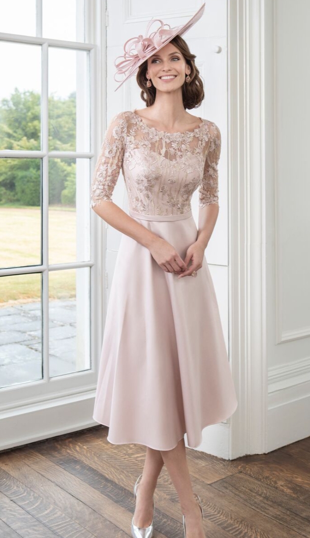 Sale now on at Hampshire wedding outfit specialists: Image 1