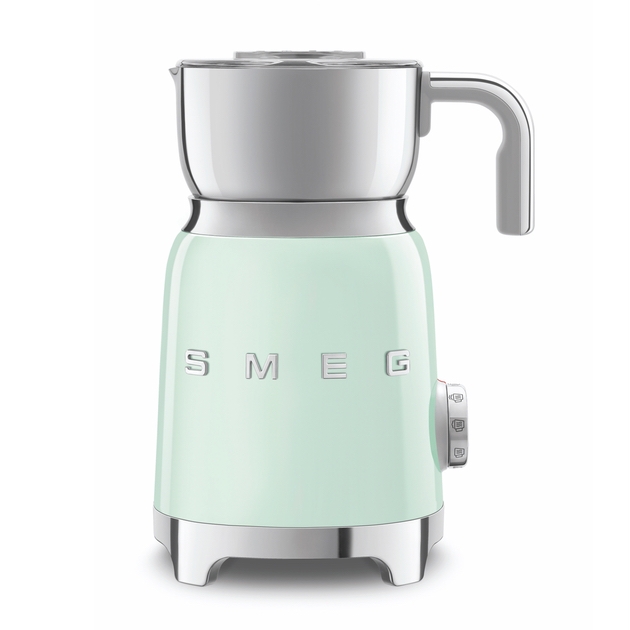 Smeg launches its first ever range of Milk Frothers: Image 1