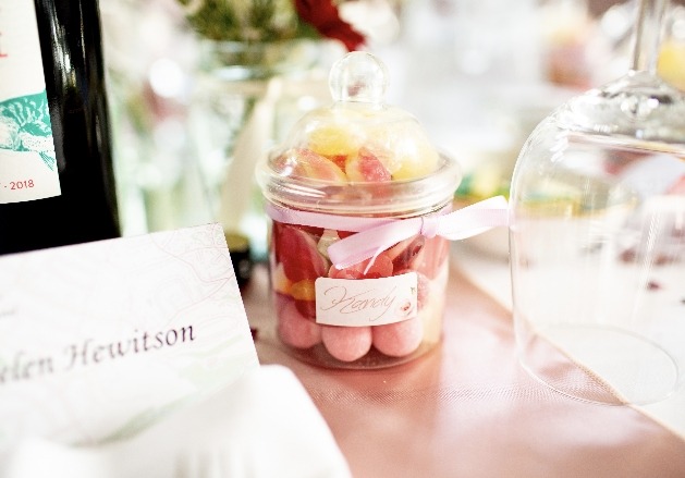 Sweet favours
