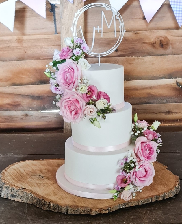 Wedding cake created by Ditsy’s Cakes