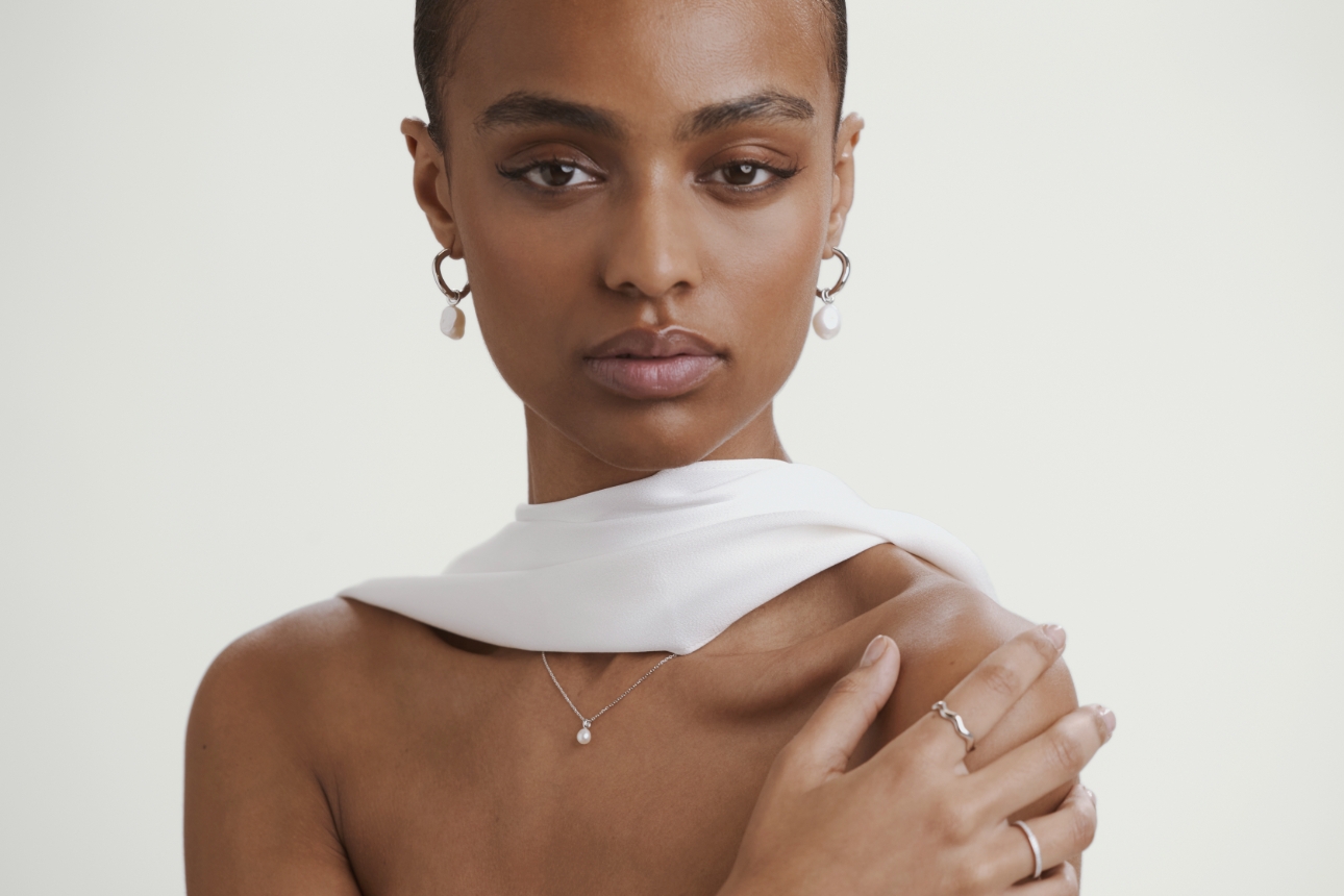 Astrid & Miyu unveils its new bridal collection